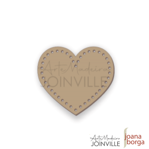 APLIQUE CORAÇÃO 33 CONTORNO FURADINHO