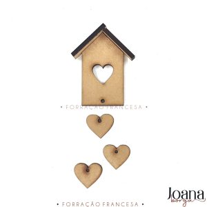 CASINHA COM CORAÇÕES
